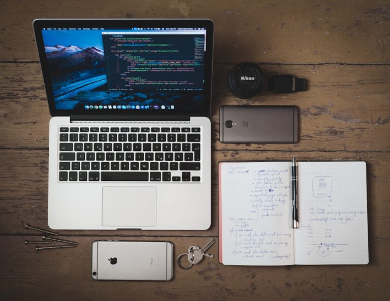 Essential Tech Tools for Remote Workers and Digital Nomads